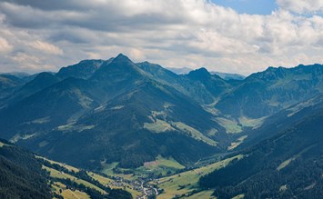 Öko-Paradies Alpbach: Nachhaltige Tagungsdestination im malerischen Tirol - seminar-location.info