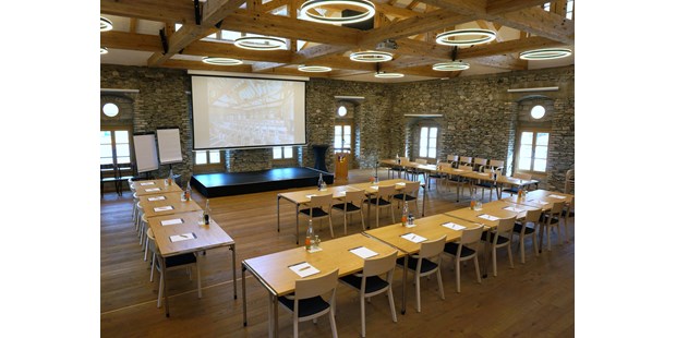 Tagungshotels - Seminarraum abschließbar - Hasling (Goldegg) - Veranstaltungssaal mit Seminareinrichtung - Mesnerhaus Rauris - Seminare und Veranstaltungen