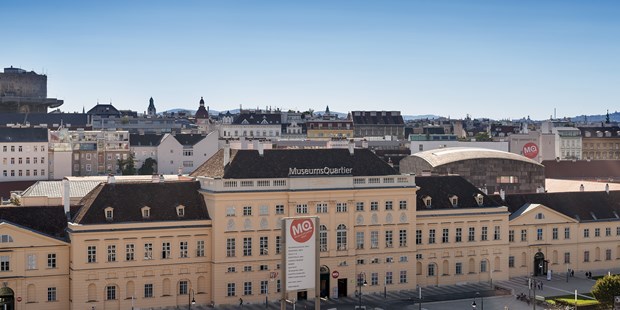 Tagungshotels - Internetanschluss: über 100 Mbit/s - Wien-Stadt Donaustadt - MQ Front Ansicht, Foto © Alexander Eugen Koller - MuseumsQuartier Wien