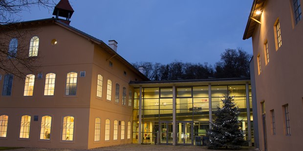 Tagungshotels - Rednerpult - Böheimschlag - Eingangsbereich - Eventlocation Bruckmühle