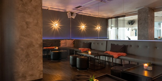 Tagungshotels - geeignet für: Businessmeeting - Maria-Lanzendorf - Bar Lounge - studio67