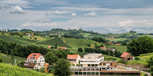 Tagungshotels - Kulinarik-Incentive: Weinverkostung - Süd & West Steiermark - Außenansicht Landgut am Pößnitzberg - Landgut am Pößnitzberg