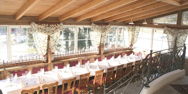 Tagungshotels - Mahlzeiten: Hotelbar - Lamm (Neumarkt im Mühlkreis) - Wintergarten - Hotel Alpenblick