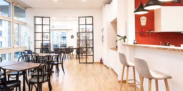 Tagungshotels - Kaffeeautomat - Zürich-Stadt - Cafeteria - Seminarräume mit Charme in Wipkingen