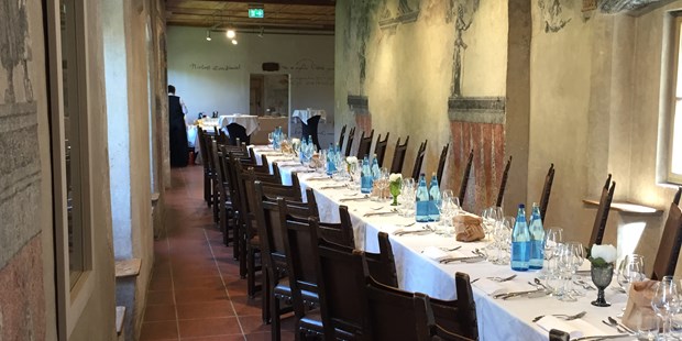 Tagungshotels - nächstes Hotel - Italien - Dinner im Thunsaal - Schloss Maretsch