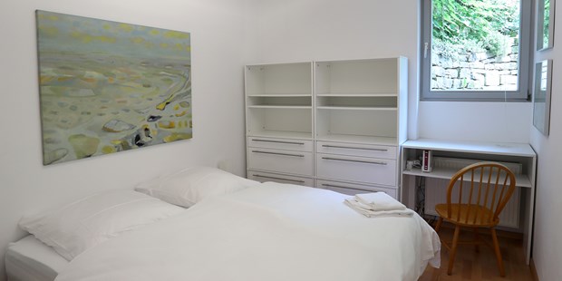 Tagungshotels - Preisniveau: moderat - Otterfing (Miesbach) - 220m² Künstlerhaus bis 11 Personen Schlafen - Arbeiten - Zusammensein