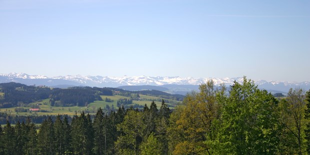 Tagungshotels - Umgebung: in den Bergen - Aitrach - Aussicht von der Terrasse - Allgäuer Terrassenhotel
