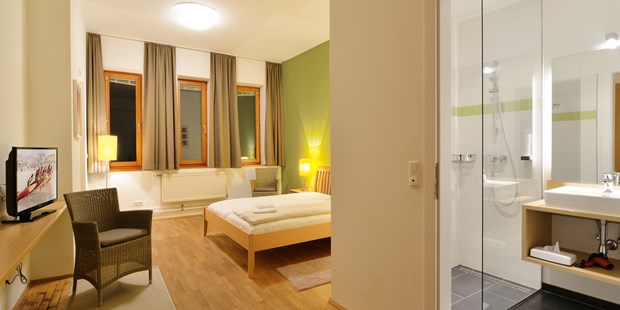 Tagungshotels - Rednerpult - Österreich - Hotelzimmer - Hotel am Friedrichshof