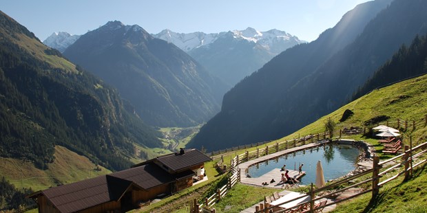 Tagungshotels - Adventure-Incentive: Klettern - Tirol - Ausblick Bergsee Hütte - Grasberg Alm
