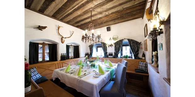 Tagungshotels - Gastronomie: Eigene Internationale Küche - Elz (Lasberg) - Wüdara-Stubn in der Tiroler Alm - Eidenberger Alm