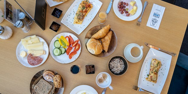 Tagungshotels - Mahlzeiten: Buffetform möglich - Wenns (Bramberg am Wildkogel) - Frühstücken im Alpenwelt Resort - MY ALPENWELT Resort****SUPERIOR