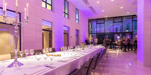 Tagungshotels - nächstes Hotel - Aub - Chefs-Table, Vitrum - NOVUM Conference & Events