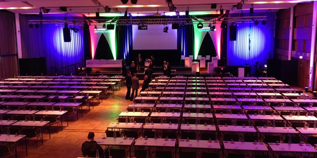 Tagungshotels - geeignet für: Seminar - Ruhgassing - Unser Großer Saal mit 800m² bietet den perfekten Rahmen für allerlei Veranstaltung.  - AlpenCongress Berchtesgaden