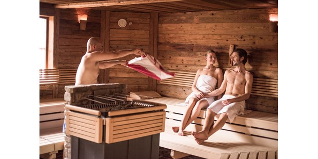 Tagungshotels - Sport-Incentive: Segeln - Raudaschlmühle - Saunaaufguss - Ebners Waldhof am See