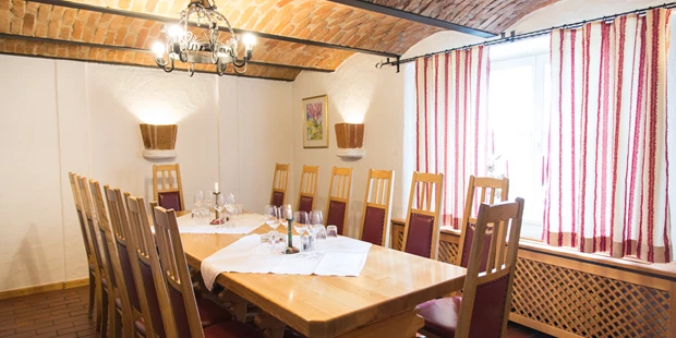 Tagungshotels - Art der Location: Meetingroom - Österreich - Gemütliche Stuben bei uns im Buschenschank - Weinschloss Thaller