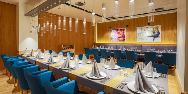 Tagungshotels - Öffentlicher Nahverkehr - Restaurant Rennsteig - HVD Grand Hotel Suhl