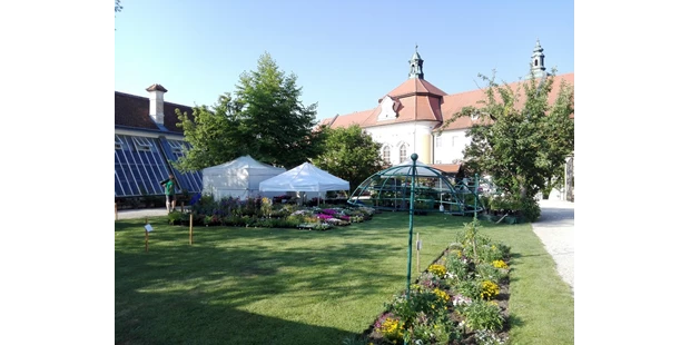 Tagungshotels - Art der Location: Seminarhotel - Österreich - Stift Seitenstetten mit historischen Hofgarten -  Stift Seitenstetten - Meierhof
