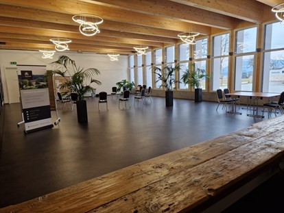 Tagungshotels - Art der Location: Meetingroom - Tagungsraum Bergzauber 160m² - ein großer Raum
erweiterbar bis 320m² - Villa Bergzauber