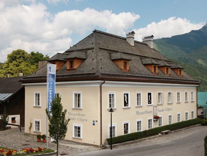 Tagungshotels - Umgebung: am See - Raudaschlmühle - Mozarthaus Richtung See - Mozarthaus St. Gilgen am Wolfgangsee