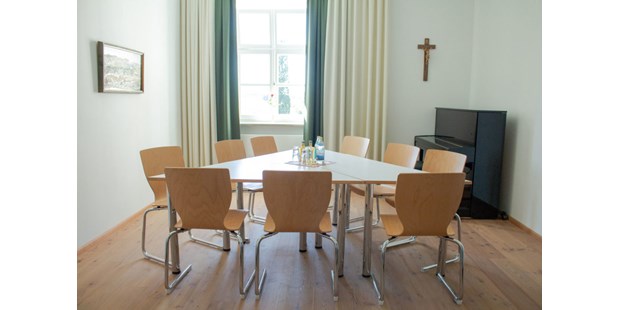 Tagungshotels - PLZ 85298 (Deutschland) - Die besondere Atmosphäre im Kloster Scheyern ist ideal für Seminare und Workshops. - Gäste- und Tagungshaus Kloster Scheyern