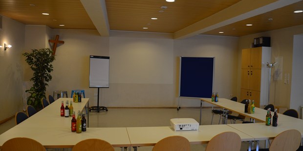 Tagungshotels - Kameraüberwachung - Bermersheim - Seminarraum Gildesaal - CVJM Mannheim