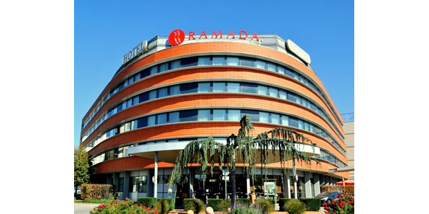 Tagungshotels - geeignet für: Businessmeeting - Rabnitz - Außenansicht - Hotel Ramada Graz