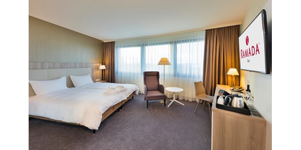 Tagungshotels - Beamer und Leinwand - Lamperstätten - Hotel Ramada Graz