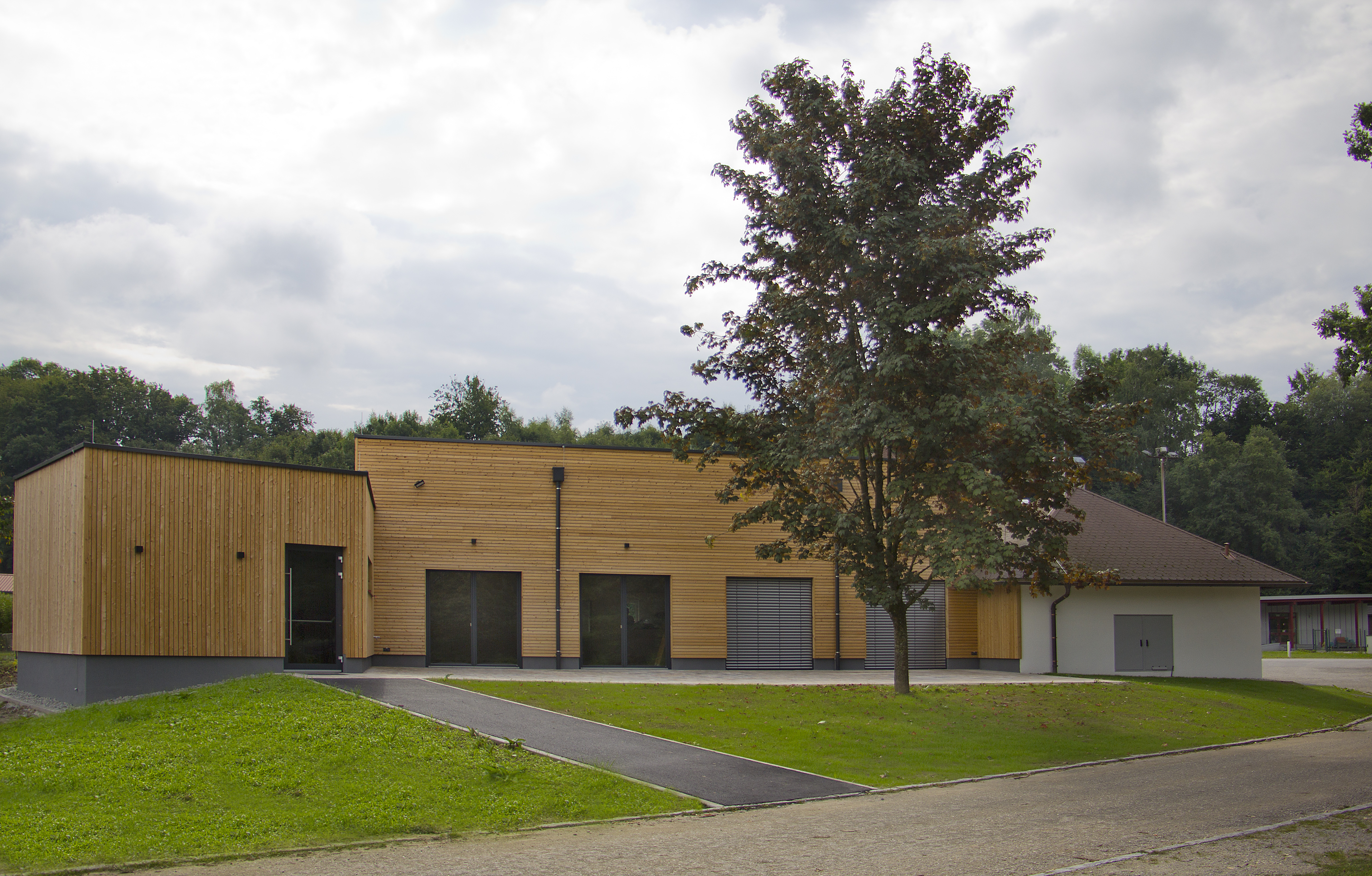 Seminarraum - Terrassenansicht - VAZ Pramtal