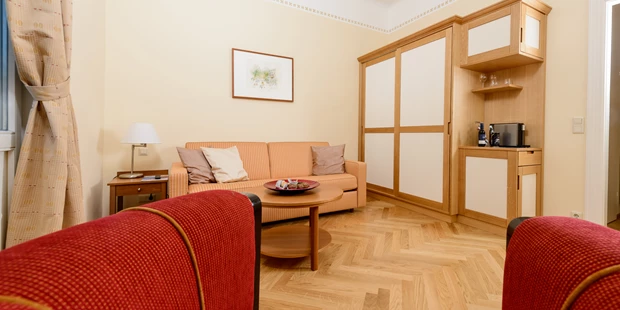 Tagungshotels - Flair: entspannt - Österreich - Suite Wohnraum - Ines Dombois