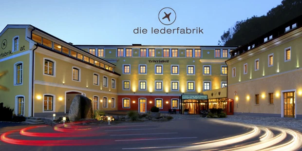Tagungshotels - Mühlviertel - Die alte Lederfabrik am Stadtrand von Linz. In Ihrer über 150-jährigen Geschichte hat sie gute wie schlechte Zeiten gesehen. Die Renovierung erfolgte mit großer Liebe zum Detail und Rücksicht auf die Geschichte des Hauses. - Die Lederfabrik - Veranstaltungszentrum