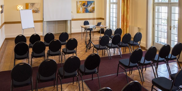 Tagungshotels - Beamer und Leinwand - Villa Toscana - Toscana Congress Gmunden/Villa Toscana