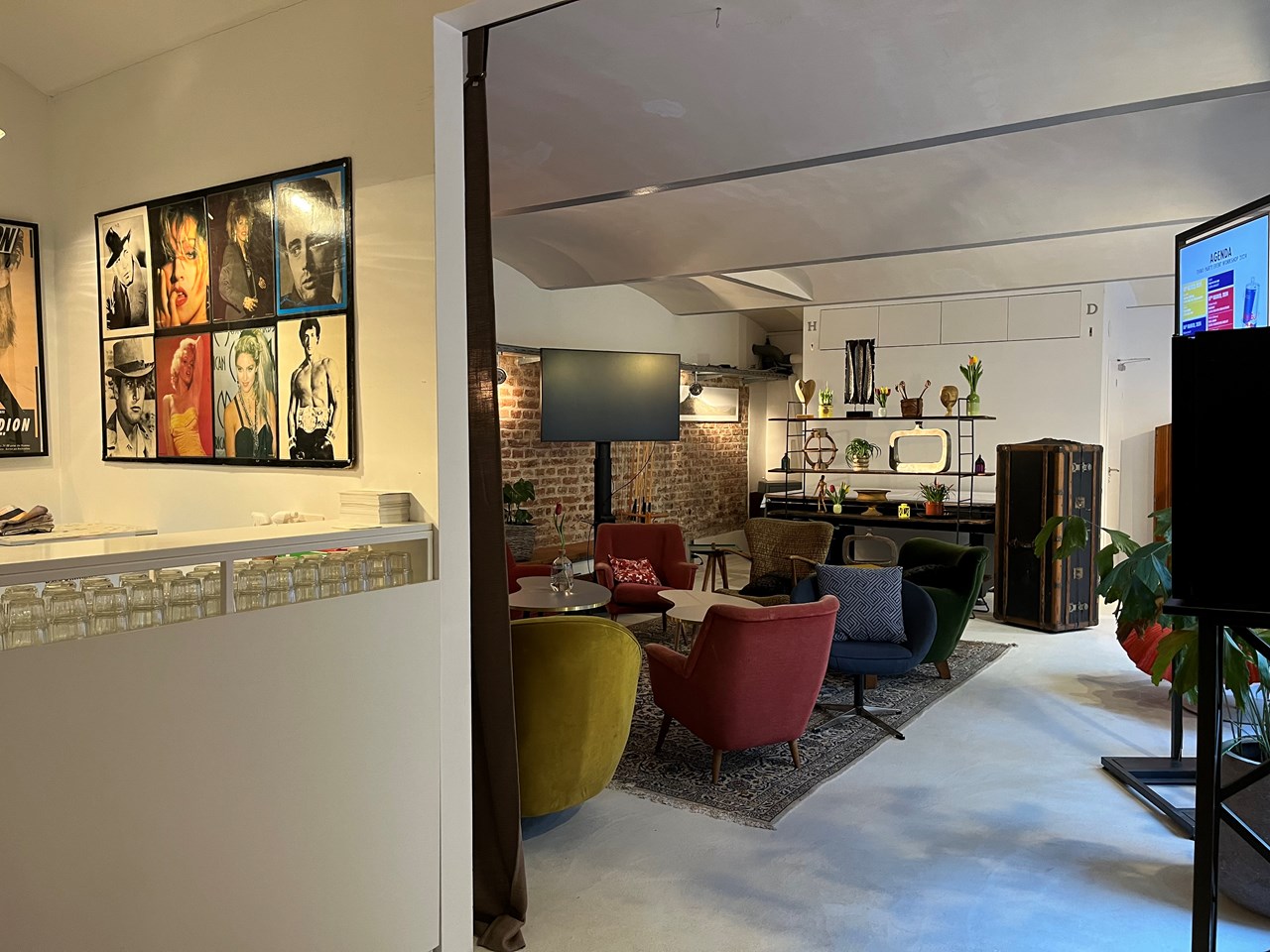 SILENT LOFT & SMALL LOFT im FILMQUARTIER WIEN Räume SMALL LOFT + BAR