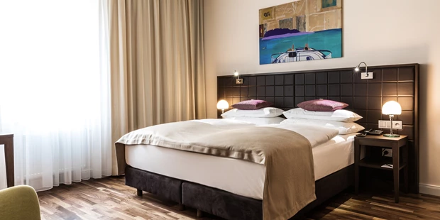 Tagungshotels - Beamer und Leinwand - Der Sandwirth ****