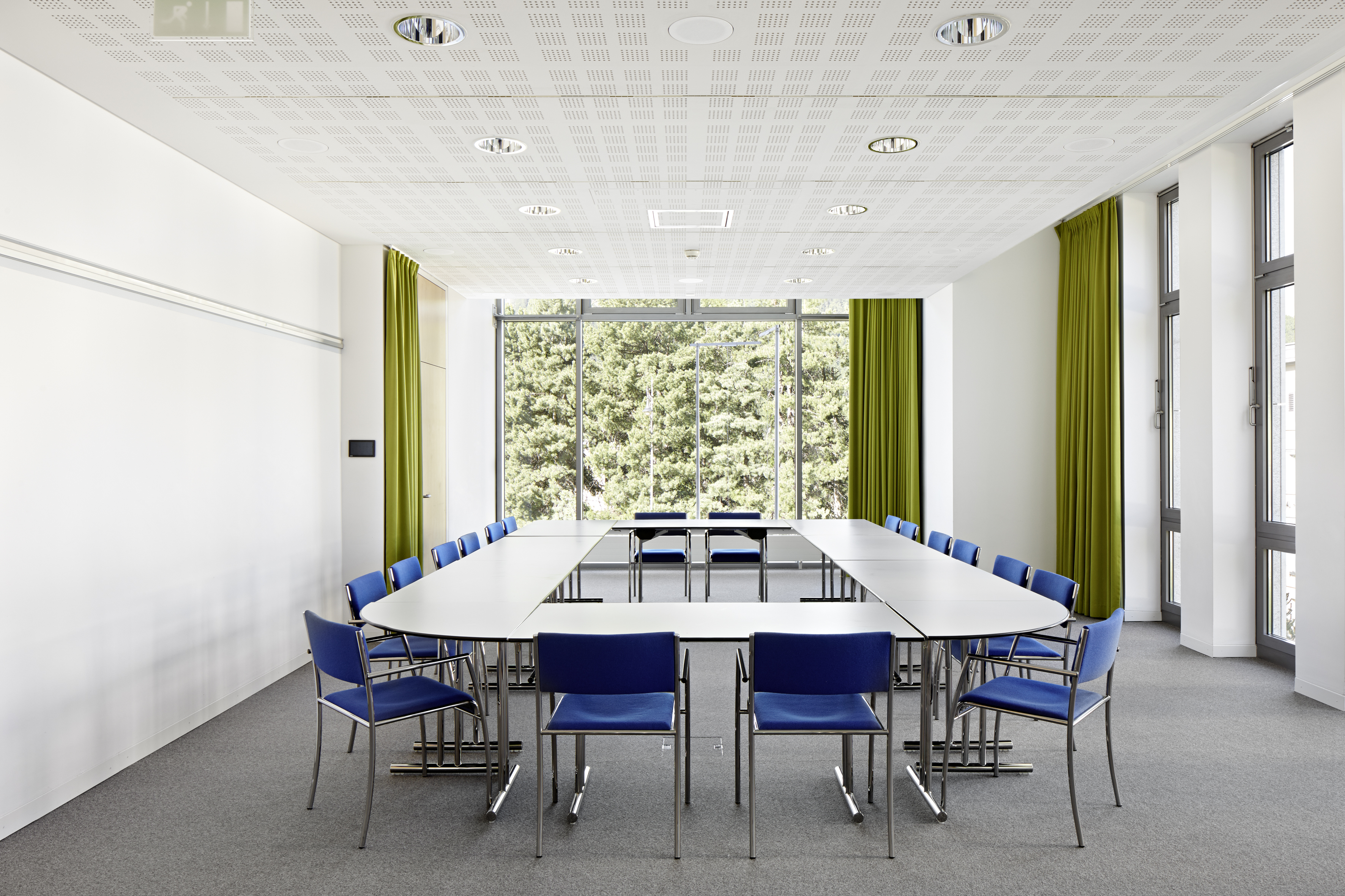 Seminarhotel SARATZ & Kongress- und Kulturzentrum Pontresina Räume Sela Muragl & Laret