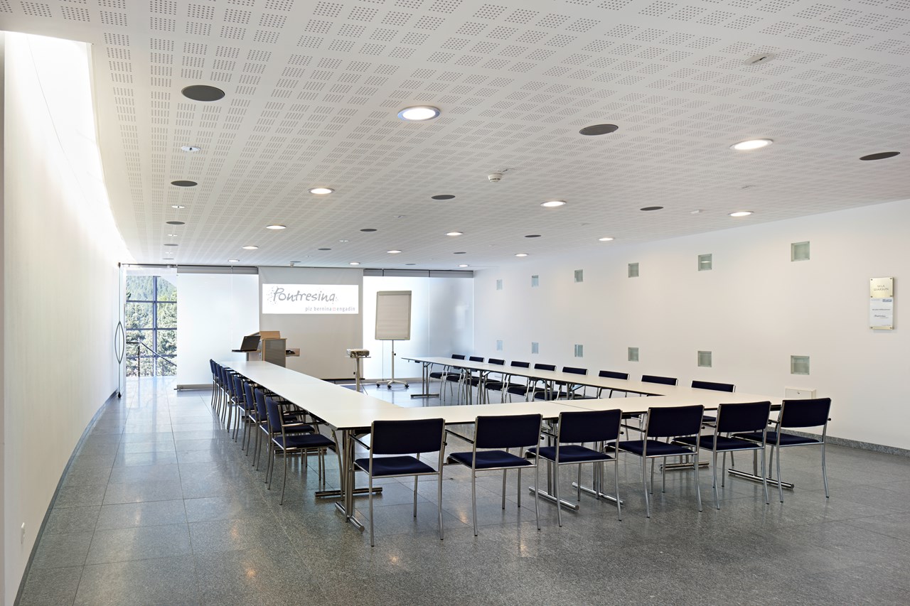 Seminarhotel SARATZ & Kongress- und Kulturzentrum Pontresina Räume Sela Morteratsch & Foyer 2