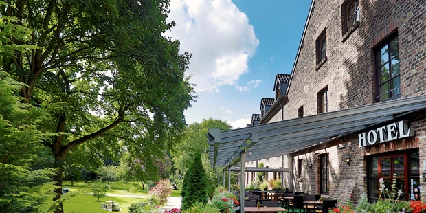 Tagungshotels - PLZ 50667 (Deutschland) - Hoteleingang - Landhaus Danielshof