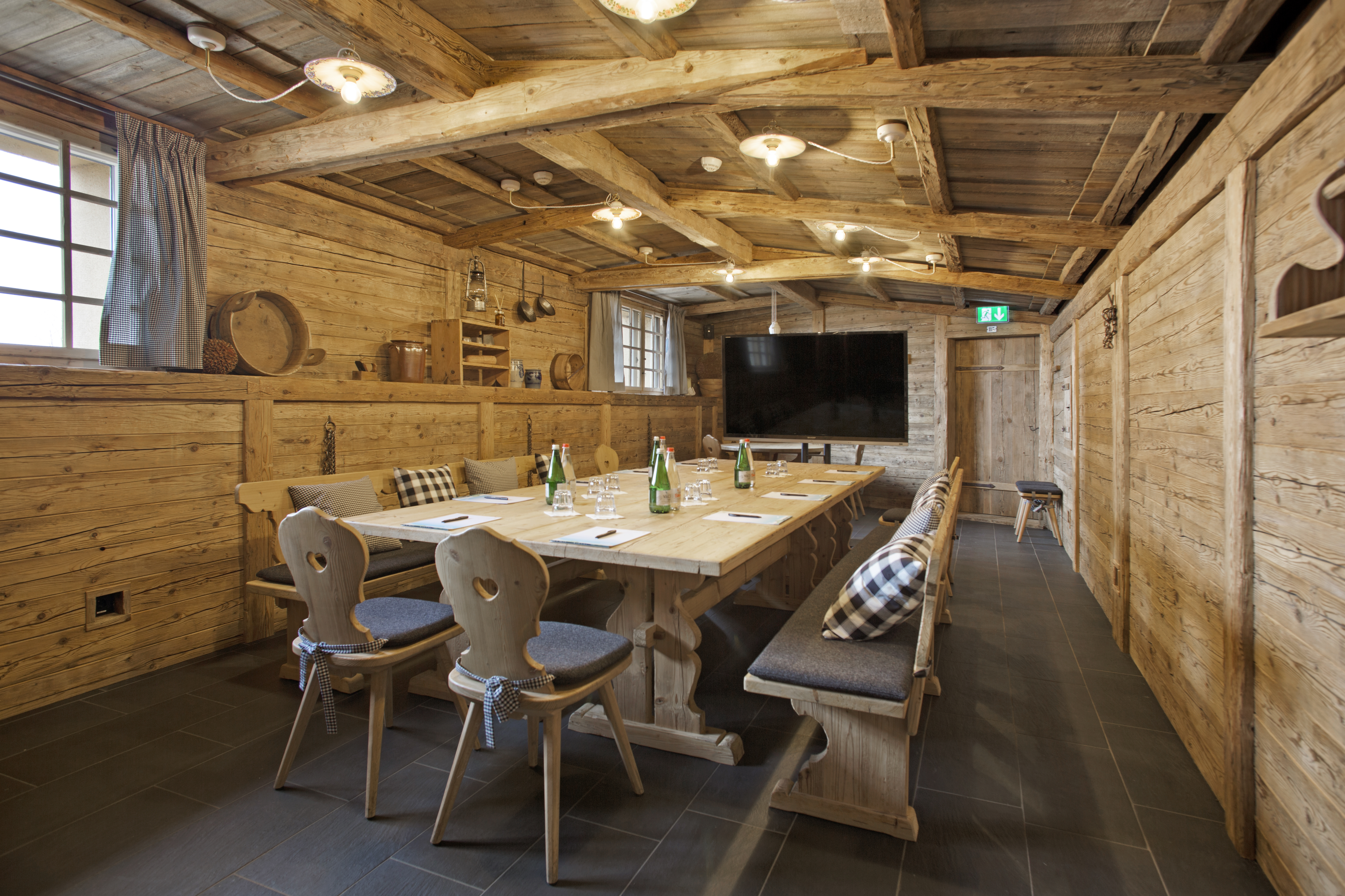 Hotel UTO KULM car-free hideaway in Zurich Räume Maiensäss