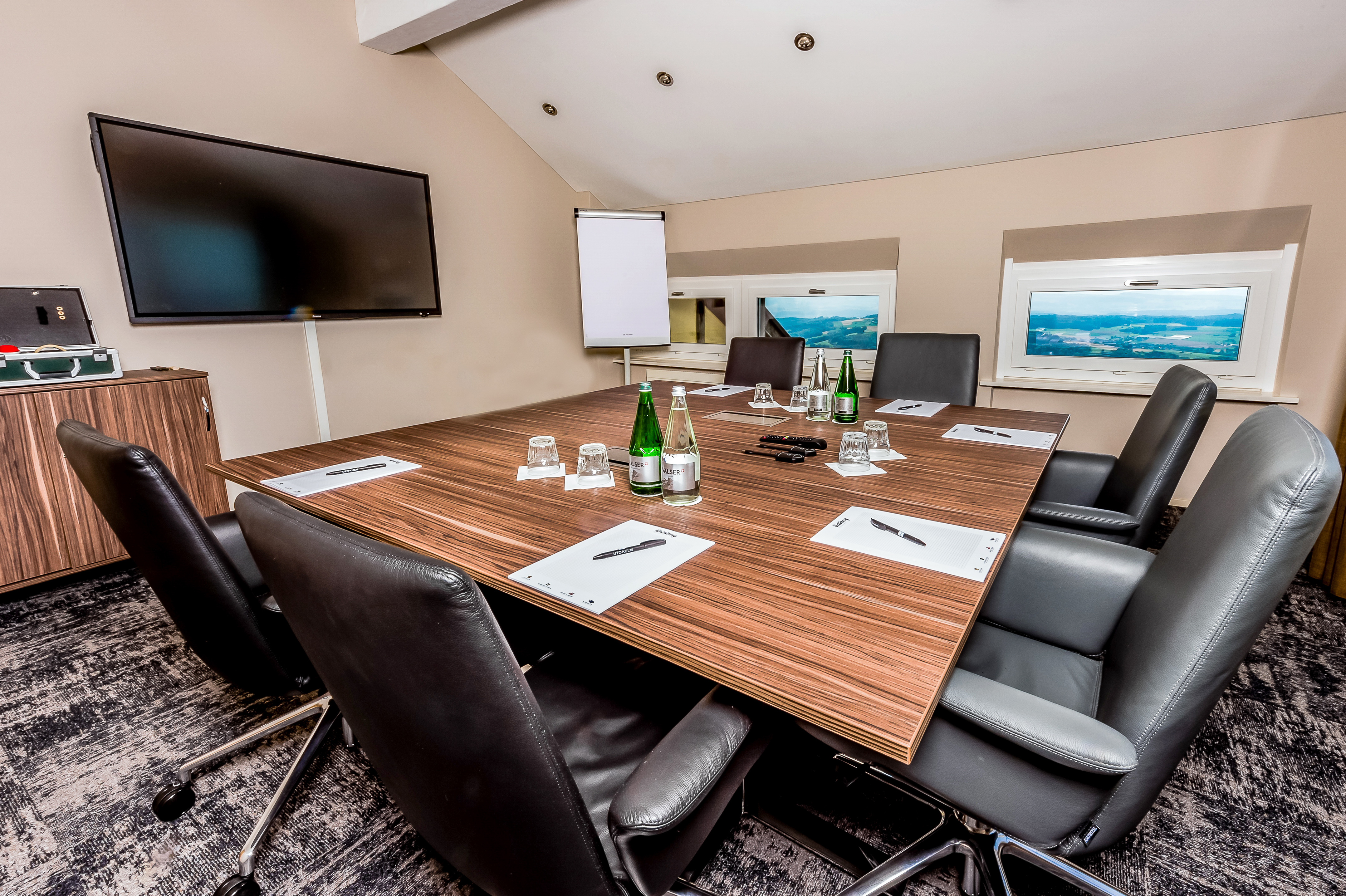 Hotel UTO KULM car-free hideaway in Zurich Räume Terzio