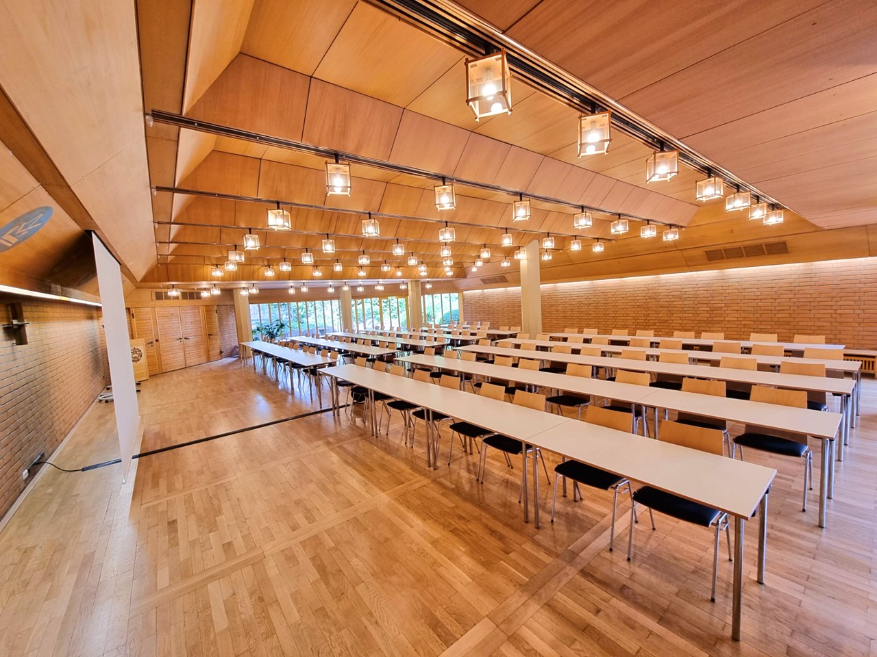 Veranstaltungszentrum des Evangelischen Handwerker-Vereins Räume Mathildensaal