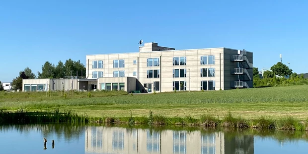 Tagungshotels - Beamer und Leinwand - Außenansicht - Avaneo Hotel Marktredwitz