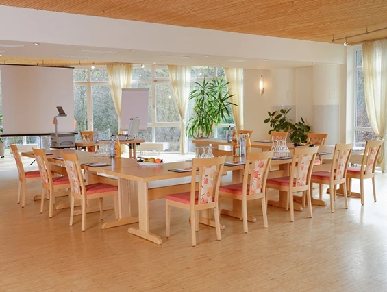 Seminarraum: Runder Saal - Hotel Restaurant Talblick