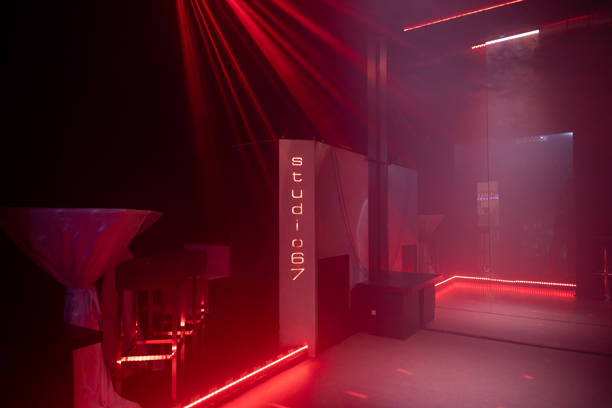 Seminarraum: Club - studio67