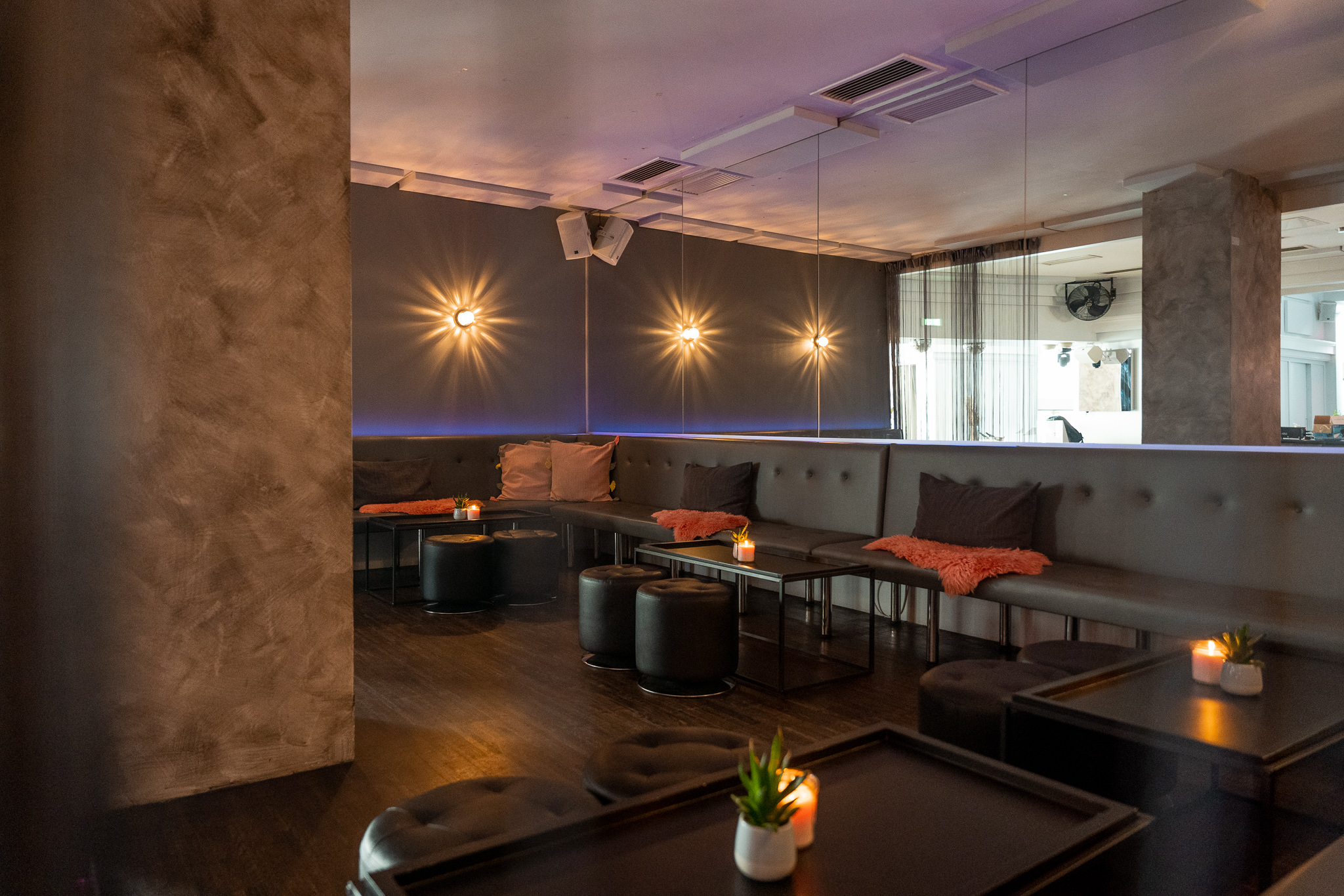 studio67 Räume Barlounge