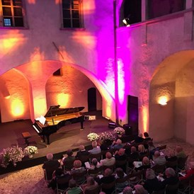 Seminarraum: Klassisches Konzert mit Klavier, Oboe und Sopran - Schloss Maretsch