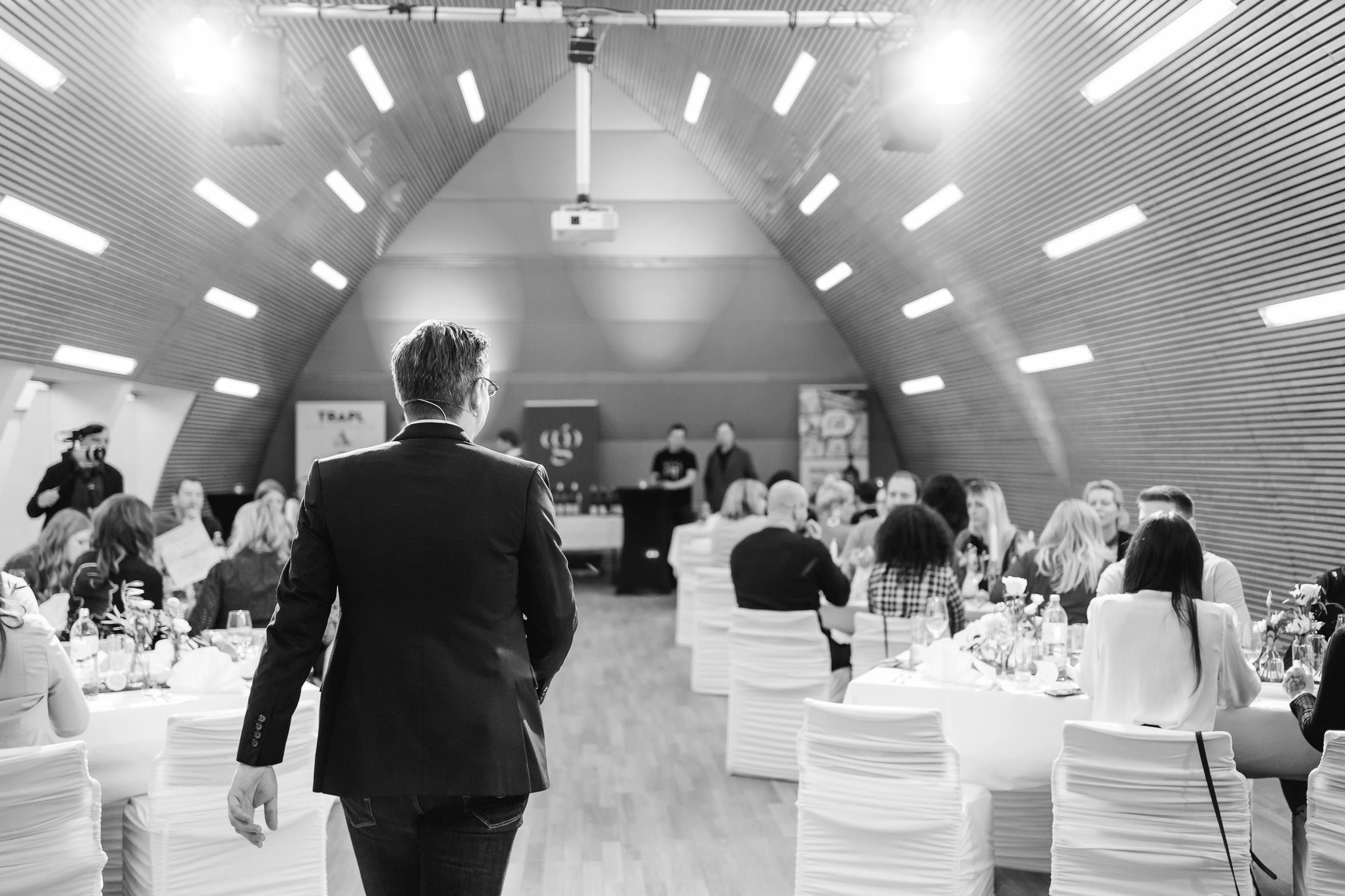 Seminarraum: Das Bergschlössl am Froschberg