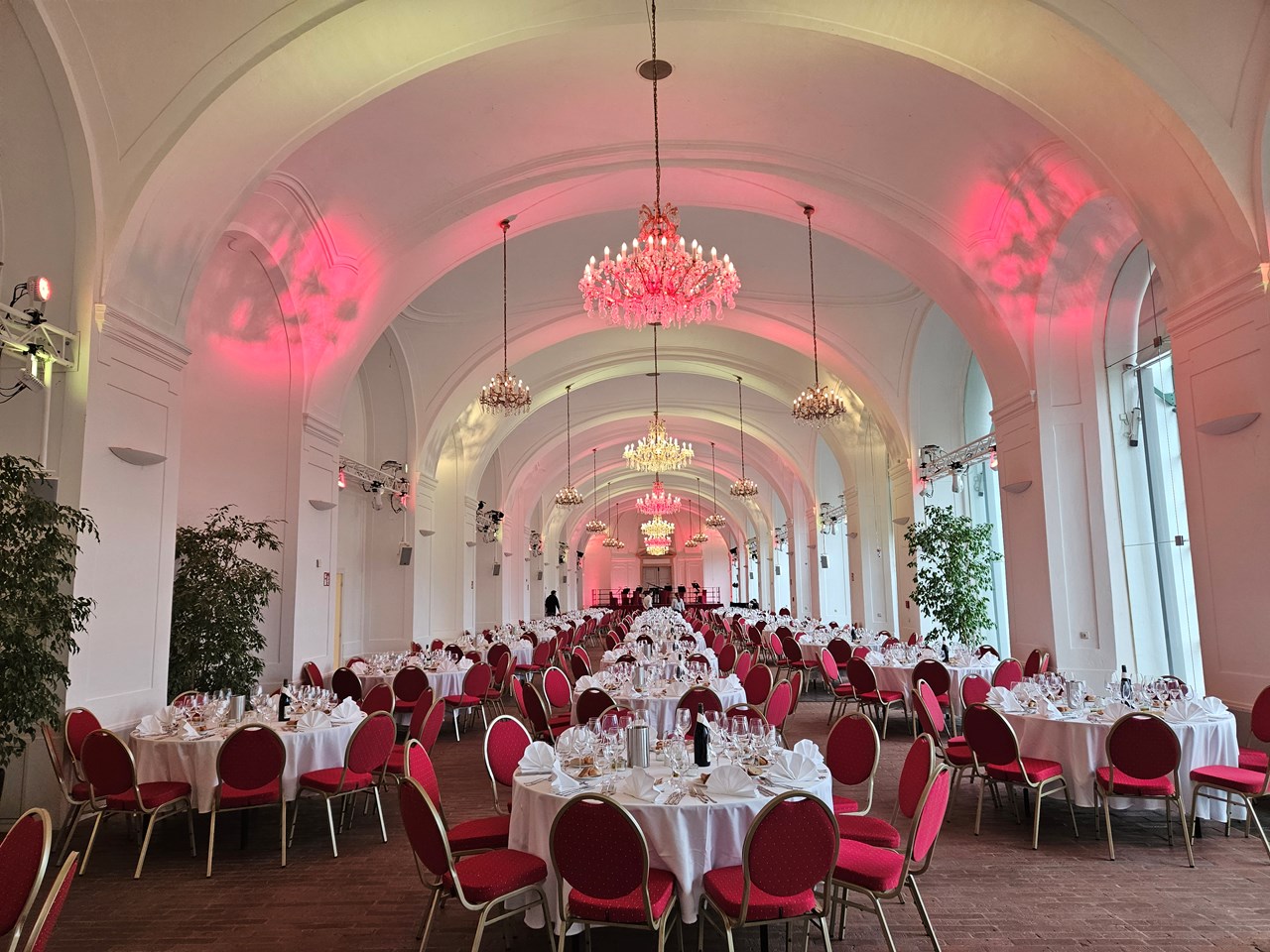 Schloss Schönbrunn Apothekertrakt und Orangerie  Räume Orangerie Schönbrunn