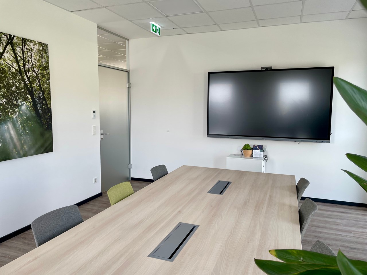 Alpencloud Business- & Innovationscenter Räume DOT. Meetingraum