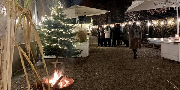 Tagungshotels - Abhörsicher: Einzelne Räume - Weihnachtsstimmung  - Die Schankwirtschaft im Augarten