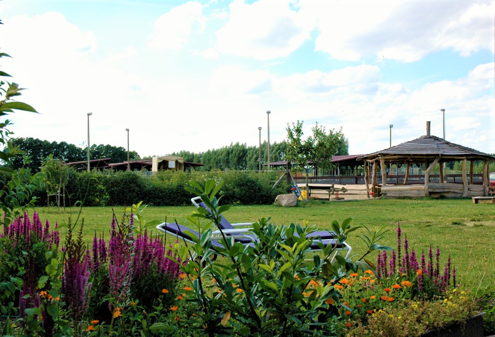 Seminarraum: Garten - Seminarbauernhof Groß Briesen 