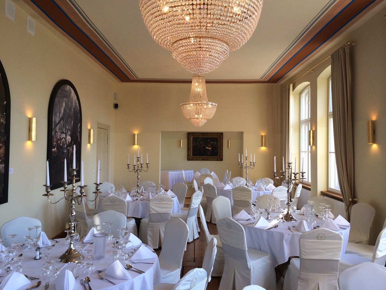 Landgut Stober Räume Salon Albert - 78 m2